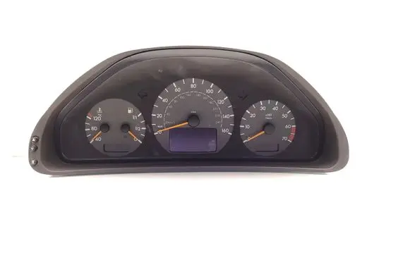 Mercedes-Benz E W210 Speedometer (instrument cluster) A2105401911 110.080.063