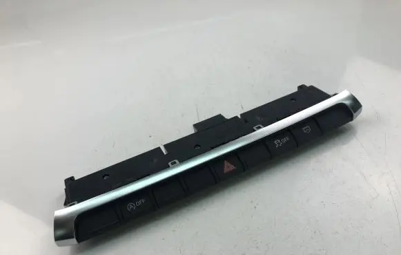 Audi A3 S3 8V Hazard light switch 8V0925301NG