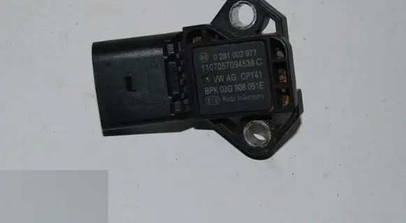 Volkswagen PASSAT B7 Air pressure sensor 03G906051E