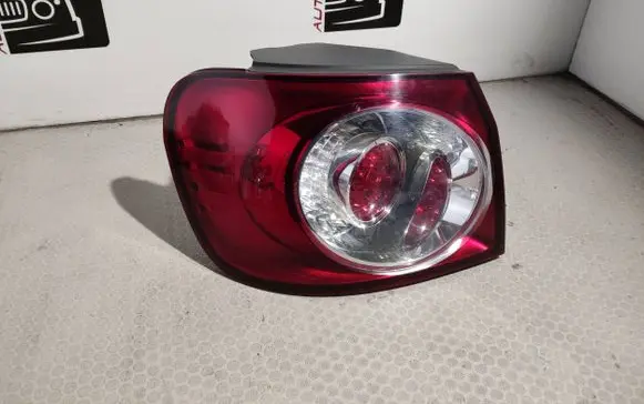 Volkswagen Golf Plus Rear/tail lights 5M0945095R 89091155 5M0945095P