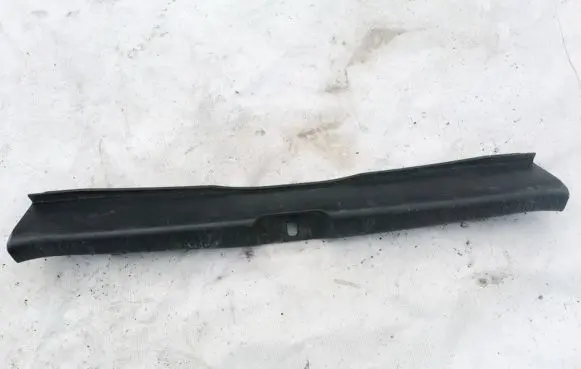Toyota Corolla Verso E121 Other trunk/boot trim element