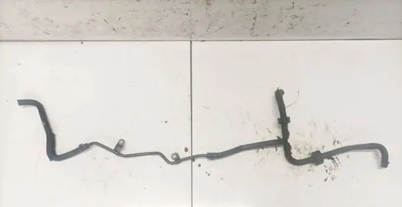 Honda Civic Engine coolant pipe/hose