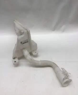Volkswagen Golf VII Windshield washer fluid reservoir/tank 5Q0955448AE