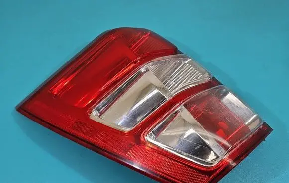 Suzuki Grand Vitara II Rear/tail lights 220-59079 IMPRK1484508