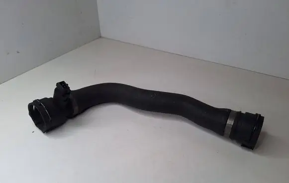 BMW 7 E65 E66 Engine coolant pipe/hose 7508011 10305917