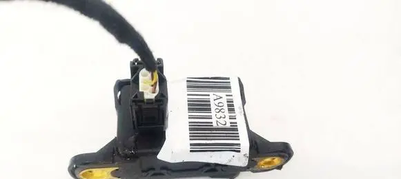 Mercedes-Benz ML W164 ESP acceleration yaw rate sensor A0045423918 10170103823