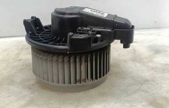 Toyota Avensis T270 Heater fan/blower AV2727008103