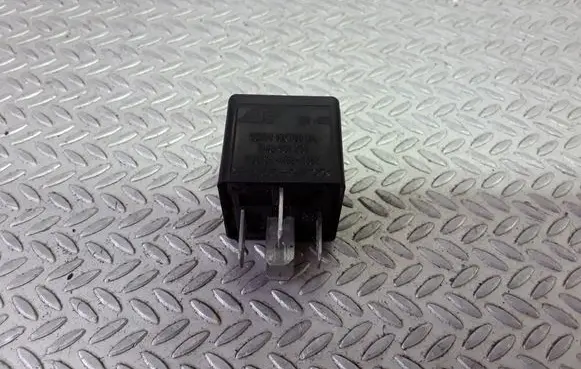Ford Galaxy Other relay 95VW10K705BA 7M0951253