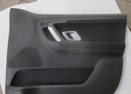 Skoda Fabia Mk2 (5J) Front door card panel trim