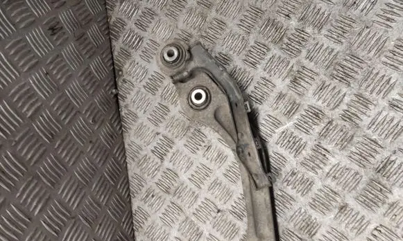 Audi A8 S8 D3 4E Rear control arm 0e3231572