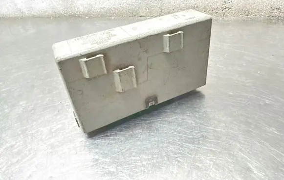 Volvo S40, V40 Alarm control unit/module 30630081 MB2323008660