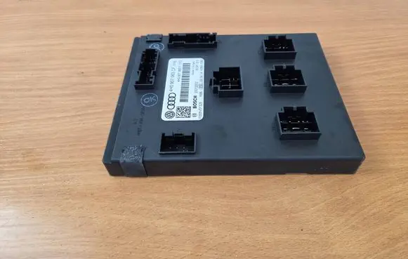 Audi A7 S7 4G Comfort/convenience module 4H0907063CF F005V01325 20012002