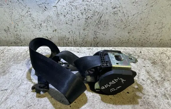Nissan Qashqai+2 Front seatbelt 86884JD00A 047136 E9047136