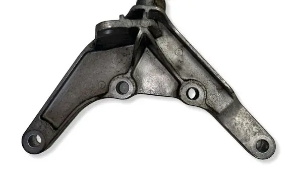 Volvo V40 Gearbox mounting bracket 30778793