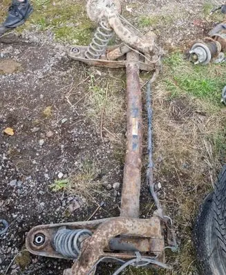 Mercedes-Benz A W168 Rear axle beam 1683503930 0063055902