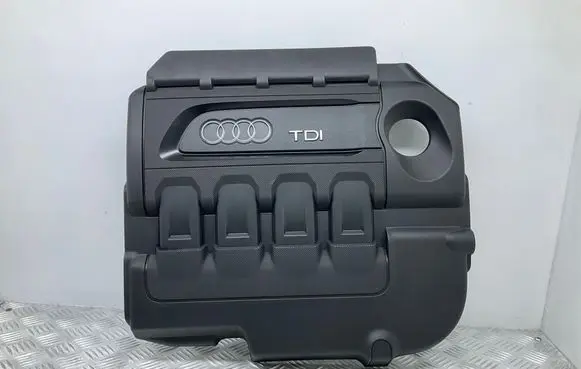 Audi A3 S3 8V Engine cover (trim) 04L103925A