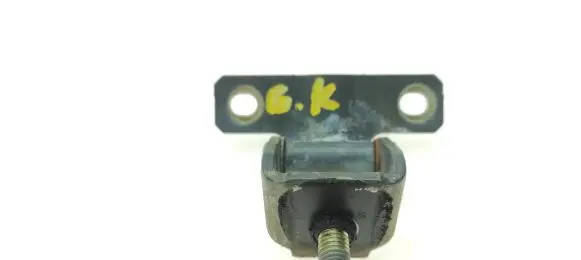 Mitsubishi Outlander Loading door upper hinge 