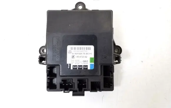 Mercedes-Benz A W169 Door control unit/module A1698207526