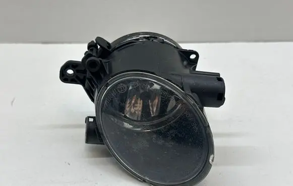 Volvo V70 Front fog light 31213101