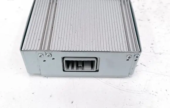 Ford Fusion II Voltage converter inverter DS7T19G317AD