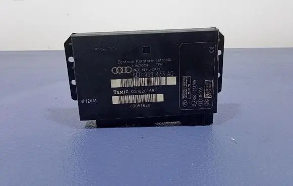 Audi A4 S4 B6 8E 8H Comfort/convenience module 8E959433AQ