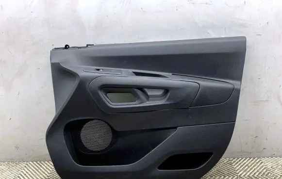 Opel Combo E Front door card panel trim