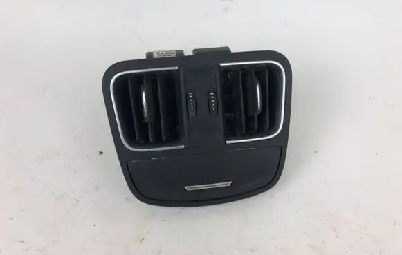 Maserati Levante Rear air vent grill 6700491010 20092016 100510000106
