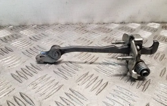 Renault Trafic III (X82) Front door check strap stopper 00242R