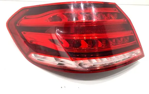 Mercedes-Benz E W212 Rear/tail lights A2129060703