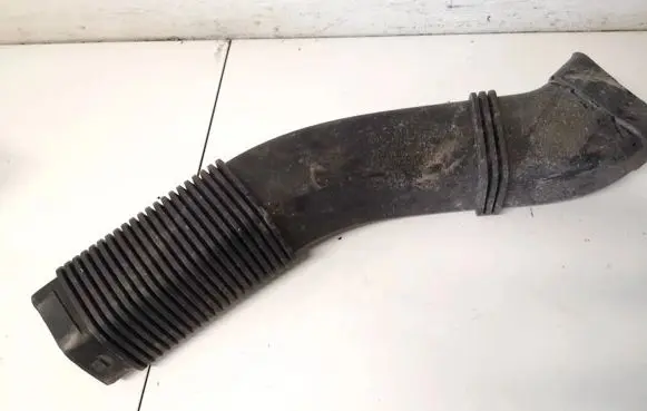 BMW 5 GT F07 Air intake hose/pipe 781159703 7811597-03