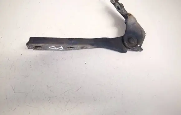 Engine bonnet/hood hinges