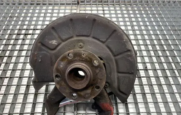 Volkswagen Golf VI Front wheel hub spindle knuckle 