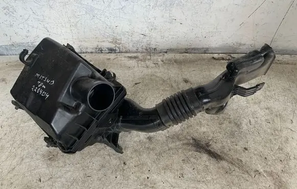 Mitsubishi ASX Air filter box