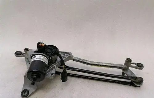 Maserati GranTurismo Front wiper linkage and motor 670001639