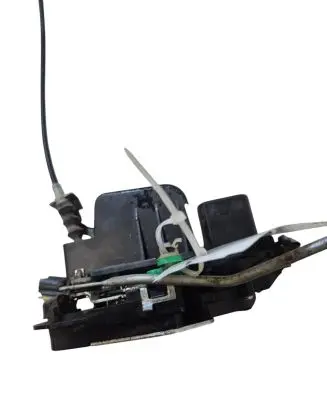 KIA Sorento Front door lock A045777