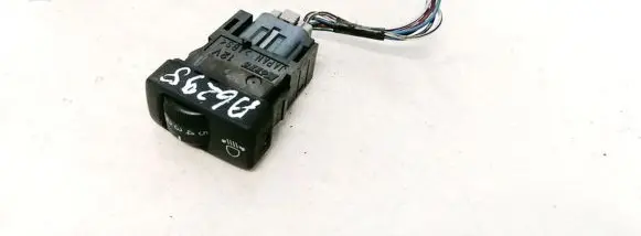 Toyota Avensis Verso Headlight level height control switch 1727