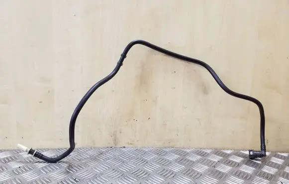 Peugeot 3008 I Fuel line pipe