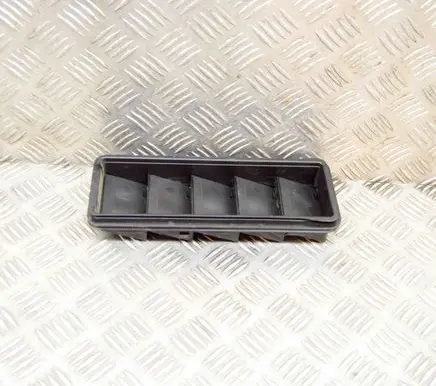 Jaguar F-Pace Quarter panel pressure vent GX63280B62AA
