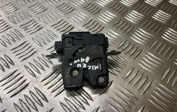 Nissan Micra Tailgate/trunk/boot lock/catch/latch 90502