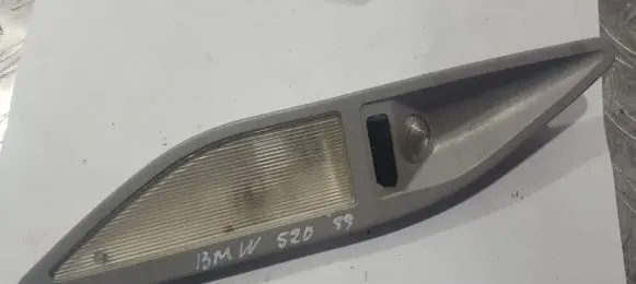 BMW 5 E39 Front seat light 8363611 39820104