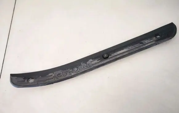 Citroen Xsara Front sill trim cover 9621882080
