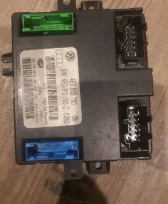 Audi A8 S8 D3 4E Seat control module 5DS00879503 4E0910760C 4E0959760