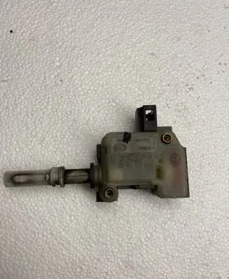 Skoda Superb B5 (3U) Tailgate/trunk/boot lock/catch/latch 3B09597810Q