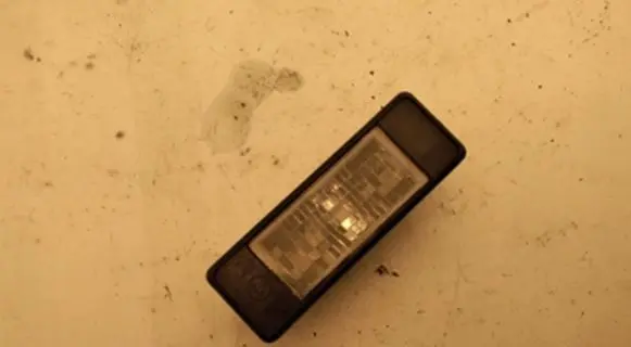 Nissan Qashqai Number plate light 25300100