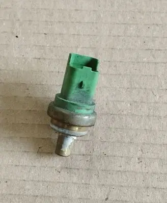 Coolant temperature sensor