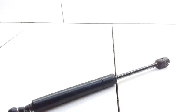 Audi 80 90 S2 B4 Tailgate/trunk strut/damper 8A5827552