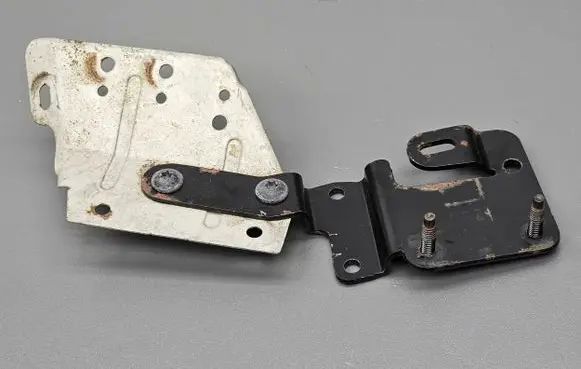 Ford Fiesta Other engine bay part