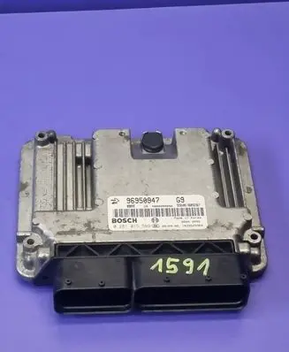 Chevrolet Captiva Engine control unit/module 96950947 5080990092 0281015569