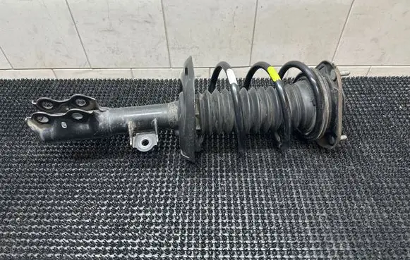 Toyota Prius (XW50) Front shock absorber with coil spring 4851047160