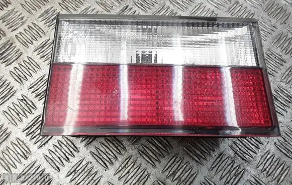 Citroen Xantia Tailgate rear/tail lights valeo2224